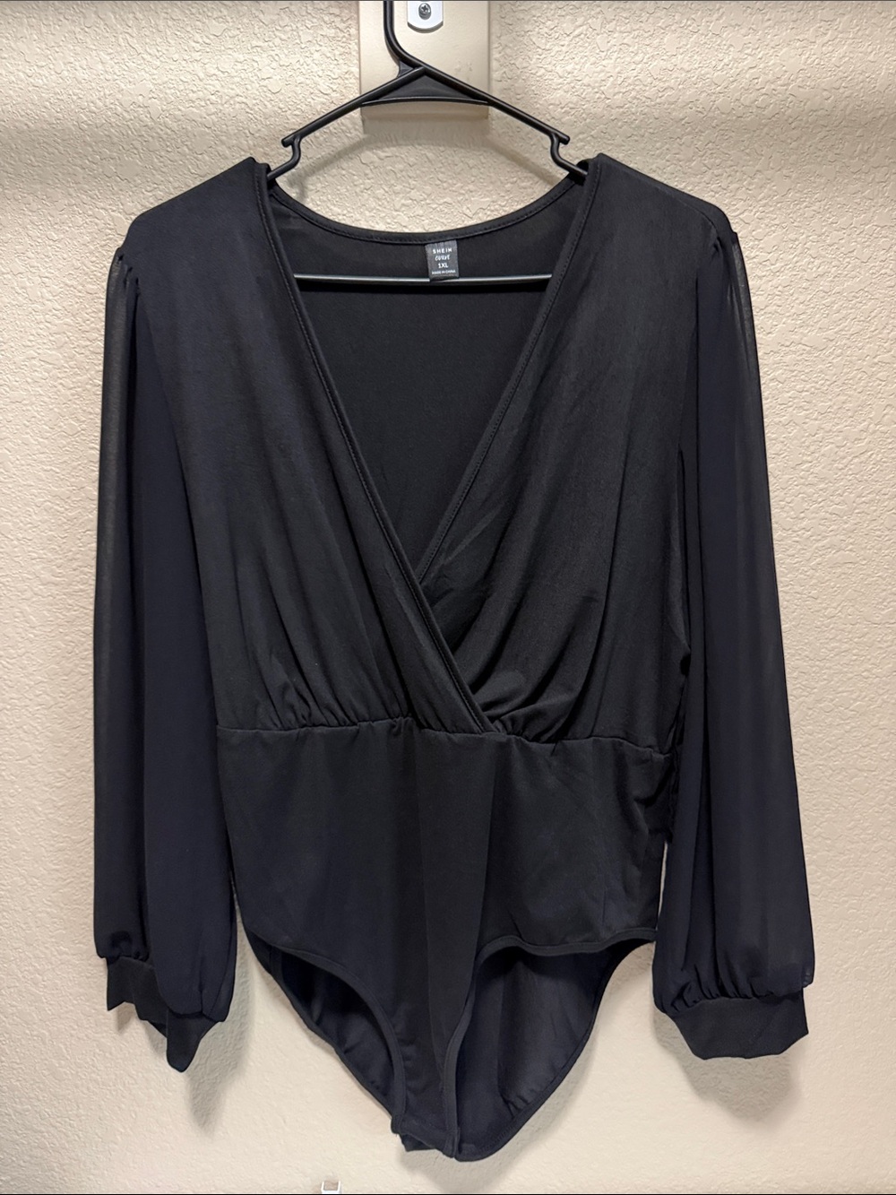 SHEIN Black Long-Sleeve Surplice Bodysuit